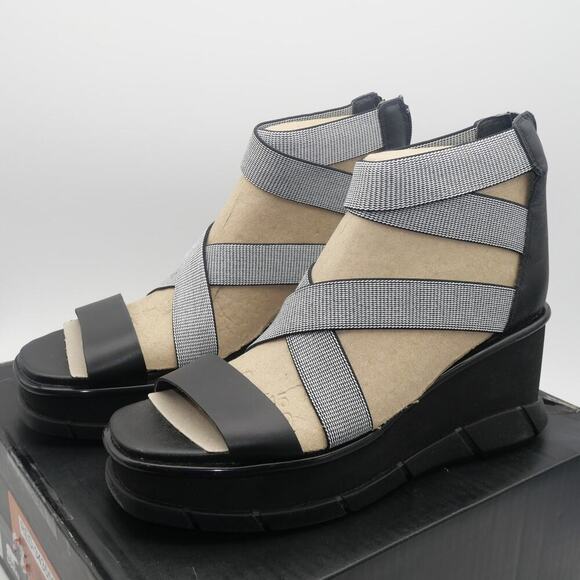 NEW Sorel Joanie III Sport Strap Wedge Sandals Women's 9 Black White - Picture 1 of 8